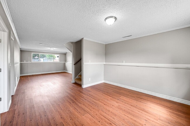 Building Photo - $1,895.00, 3 bed, 2 bath located in Fountain