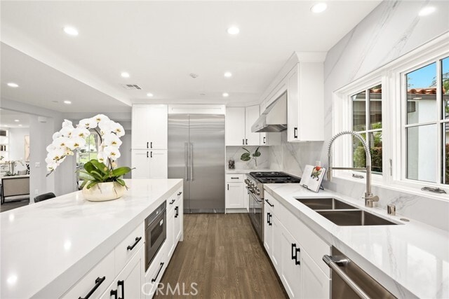 Building Photo - 2174 Melville Dr