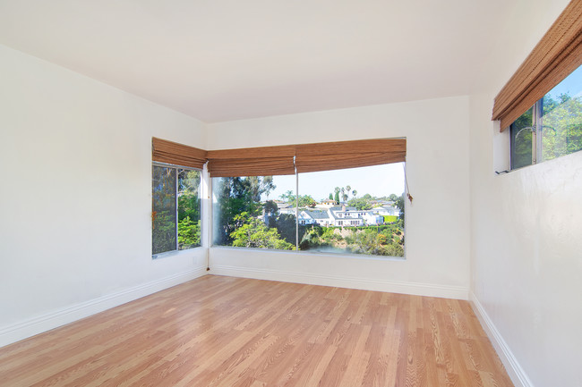 Building Photo - 2417 Arista Ct