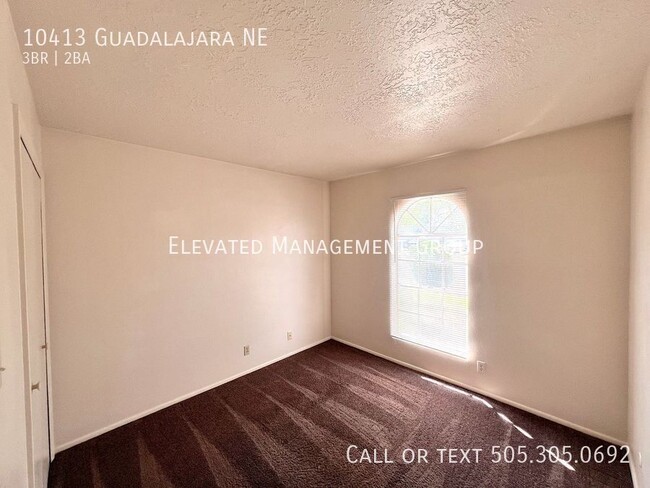 Building Photo - 10413 Guadalajara Ave NE