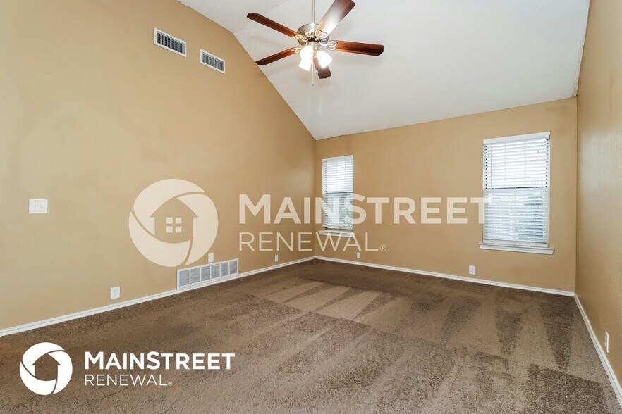 Building Photo - 1316 Spyglass Dr