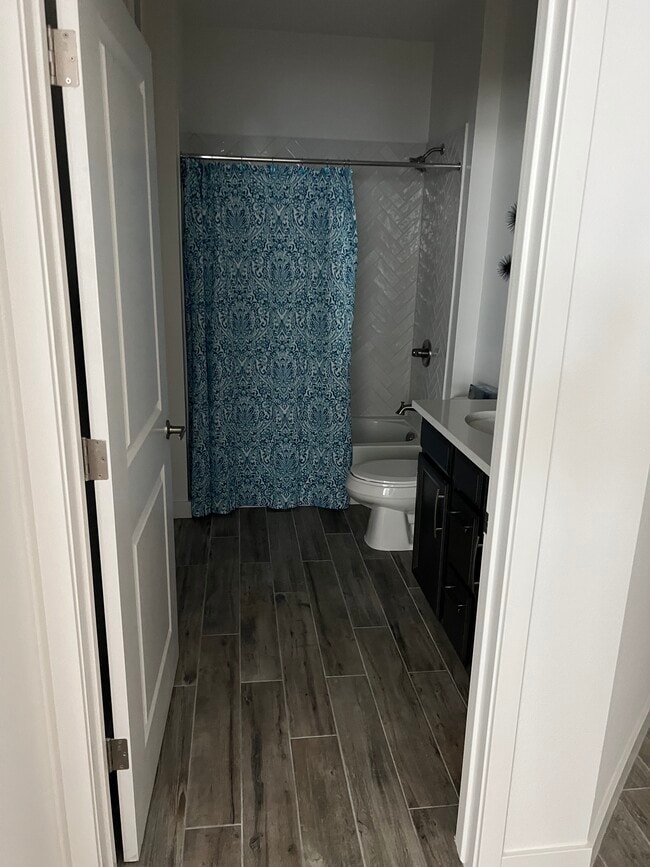 Building Photo - 2511 W Queen Creek Rd