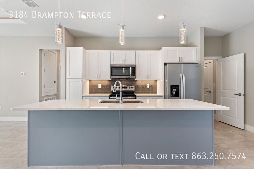 Building Photo - 3184 Brampton Terrace