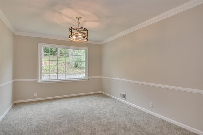 Building Photo - 986 Campbellton Dr
