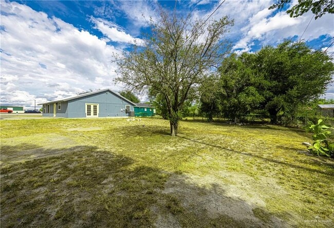 Building Photo - 18 Expressway 83