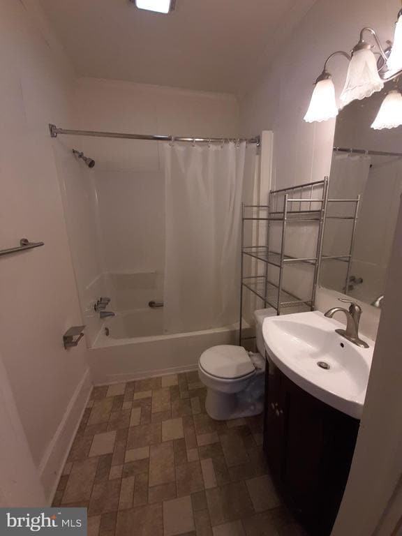 Building Photo - 553 N Loudoun St