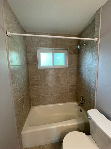 Building Photo - 301 Cypress St