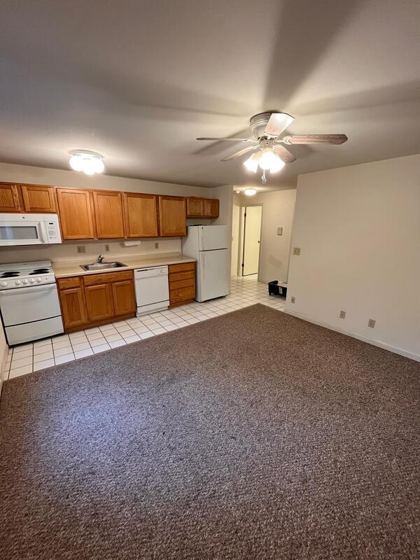 Building Photo - 134 E Johnson St