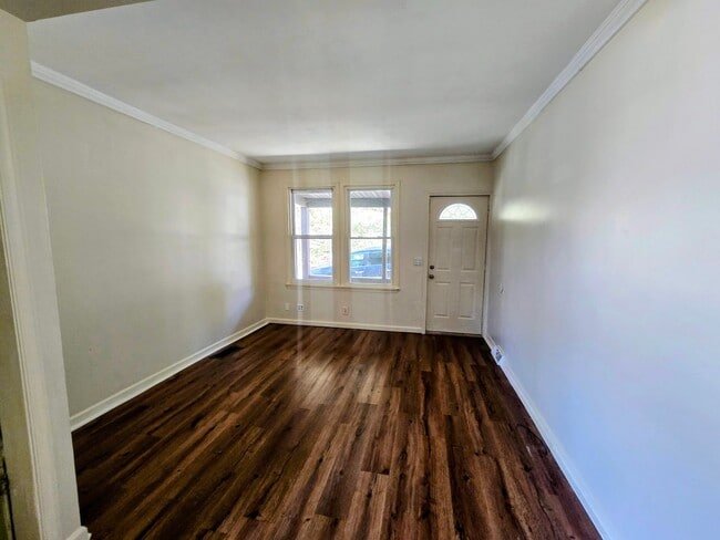 Building Photo - 420 N 12th St