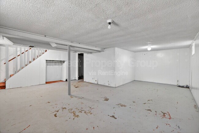 Building Photo - 153 Bascom Dr