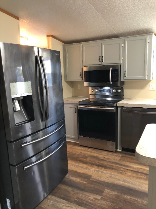 Building Photo - 3219 E Peachtree Ave