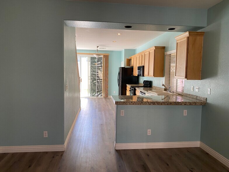 View upon Entry - 1599 Evening Spirit Ave