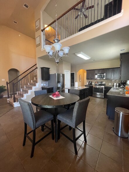 Building Photo - 4502 Mallory Creek Dr