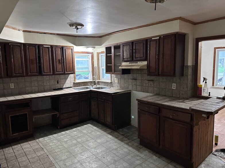 Building Photo - 3514 Leith St