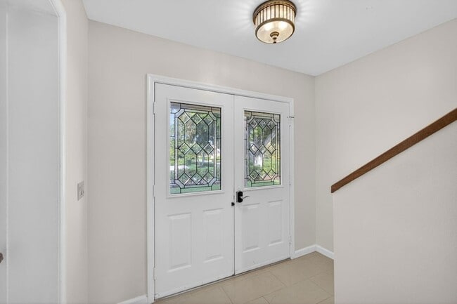 Building Photo - 17137 Waterbend Dr