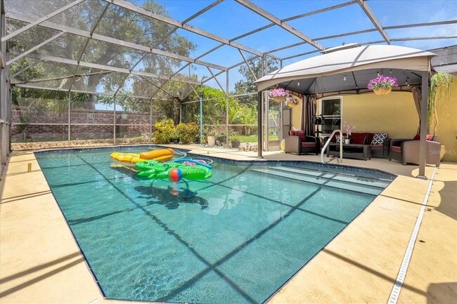 Building Photo - 3627 Ocita Dr