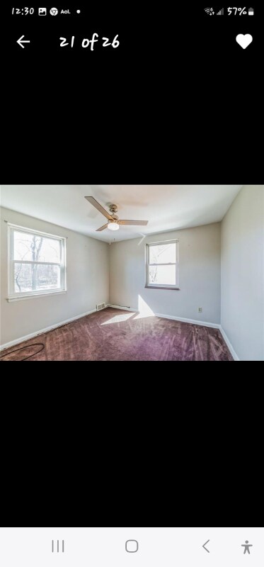 Building Photo - 728 Mayville Ave