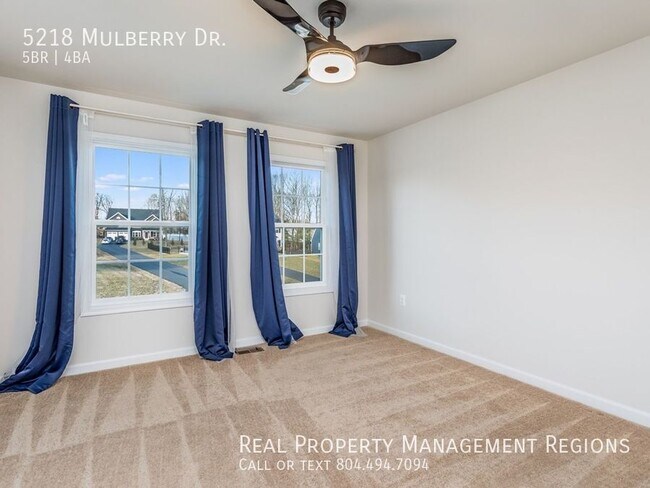 Building Photo - 5218 Mulberry Dr