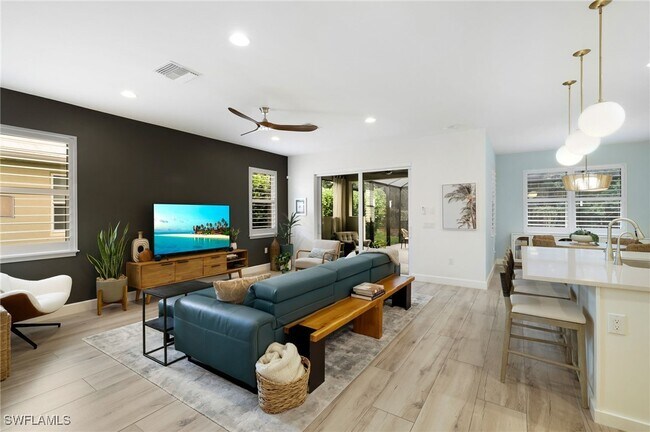 Building Photo - 14571 Topsail Dr