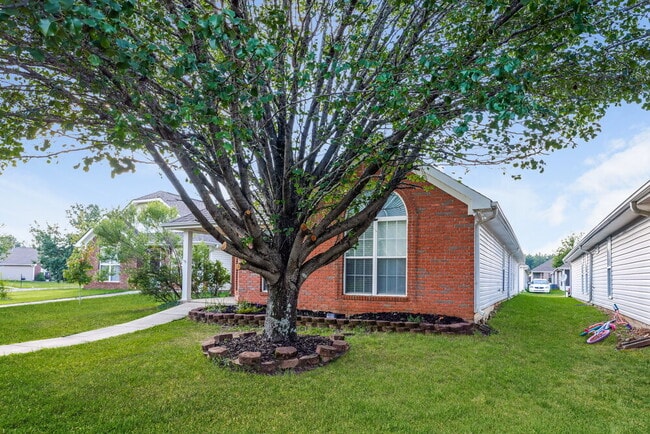 Building Photo - 1061 Village Trail