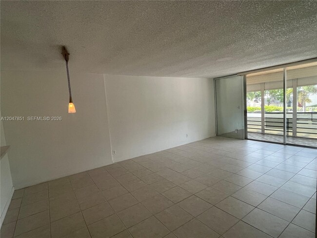 Building Photo - 403 NW 68th Ave