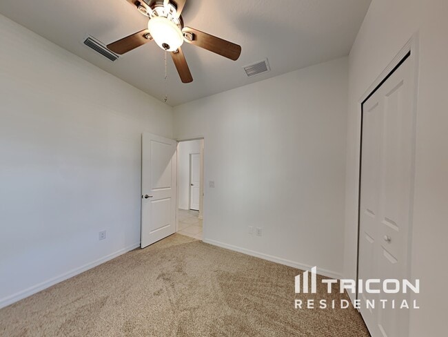 Building Photo - 5850 Bungalow Grove Ct