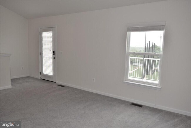 Building Photo - 3066 Alan Shepard St