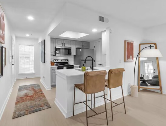 Building Photo - 2909 Cityplace W Blvd