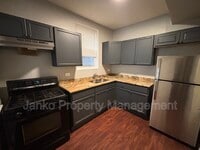 Building Photo - 6738 S Prairie Ave