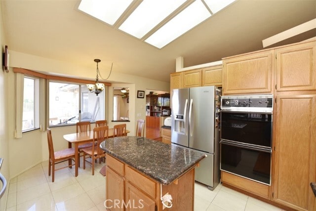 Building Photo - 1095 Sunset Bluff Rd