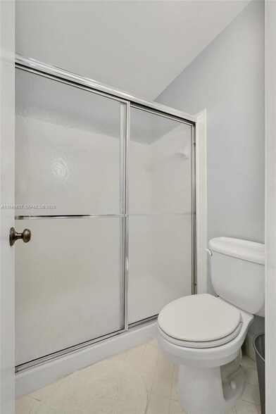 Building Photo - 2676 Carambola Cir N