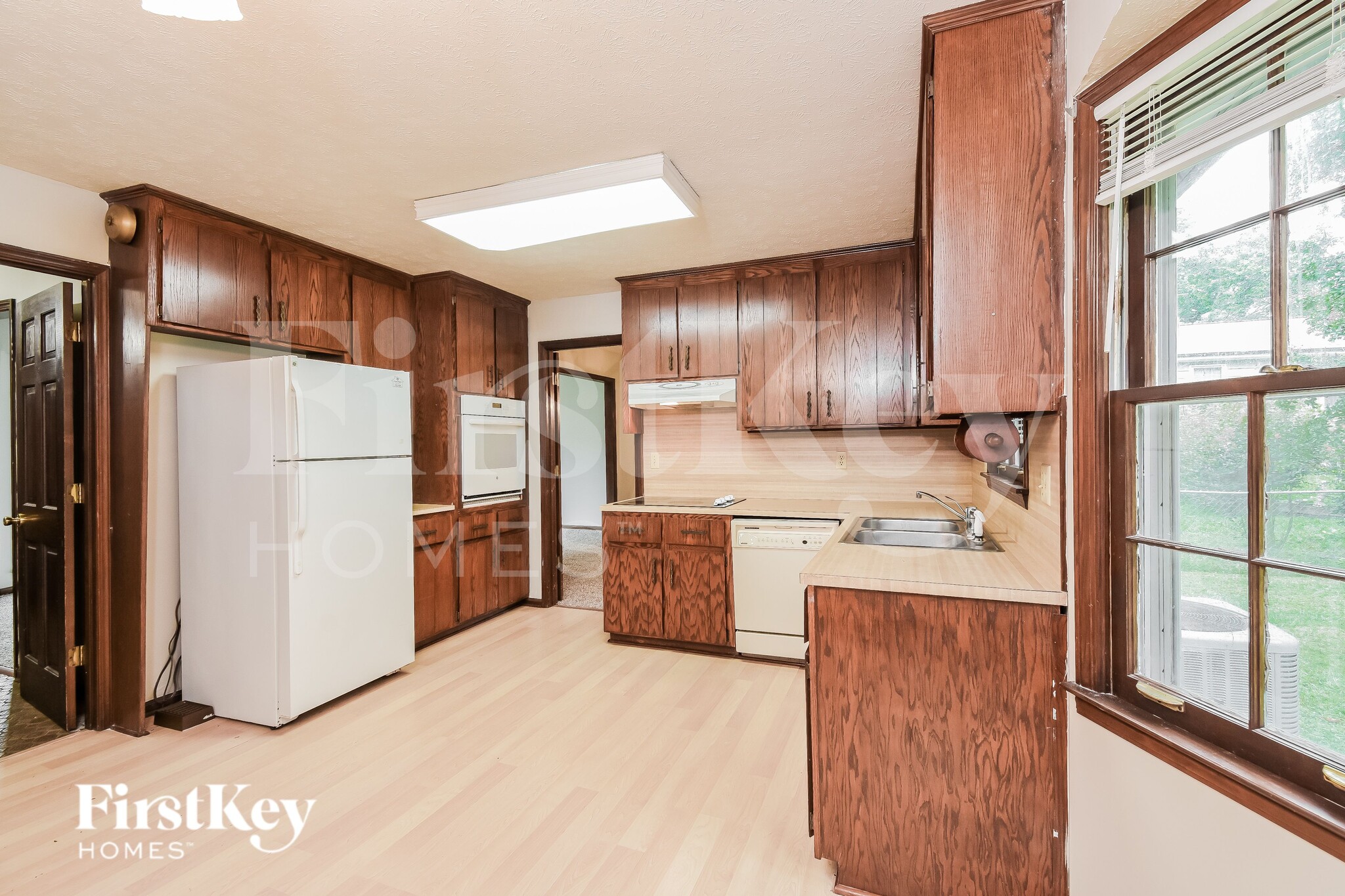 Building Photo - 3021 Wendwood Dr