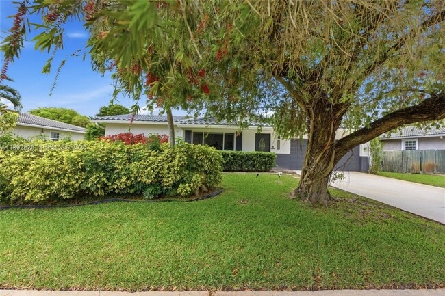 Building Photo - 12002 NW 27th Dr