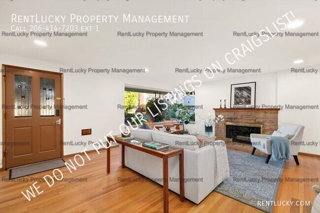 Building Photo - 4327 30th Ave W