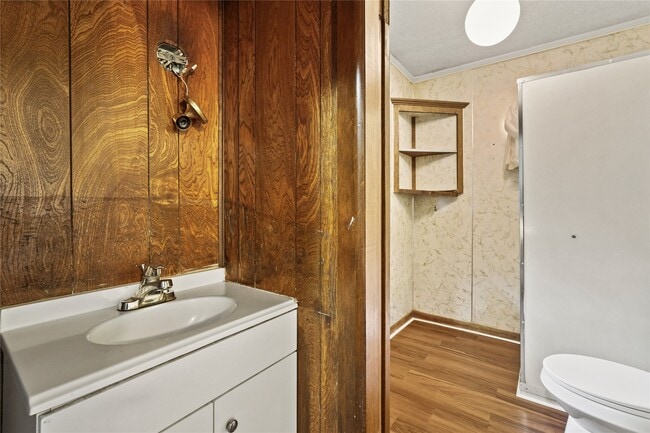 Building Photo - 2315 Leffingwell St