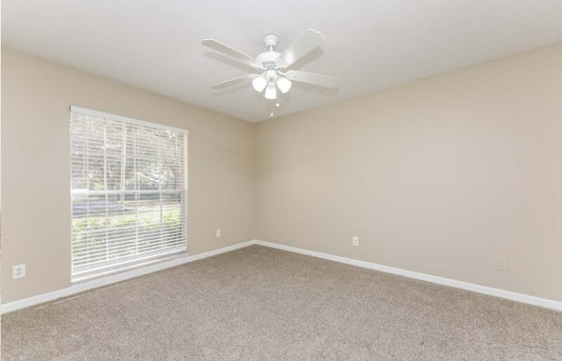 Building Photo - 5218 Cumberland Dr