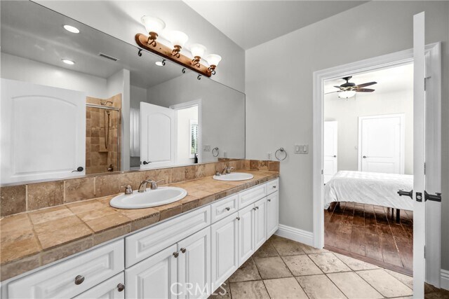 Building Photo - 5128 Avenida Hacienda