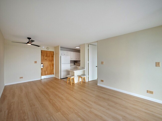 Building Photo - 775 Kinalau Pl