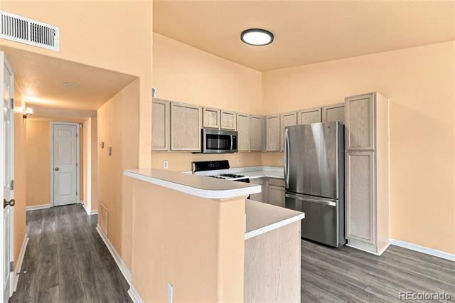 Building Photo - 9973 E Carolina Cir