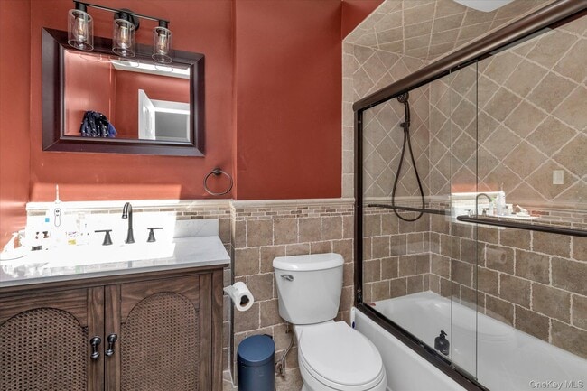 Building Photo - 3075 Whaleneck Dr