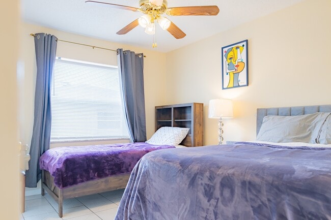 Building Photo - 6203 Tebbetts Dr