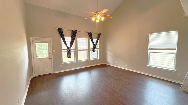 Building Photo - 129 Eagle Owl Loop