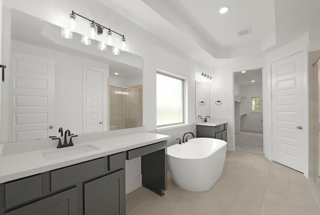 Building Photo - 406 Nocturne Rdg Dr