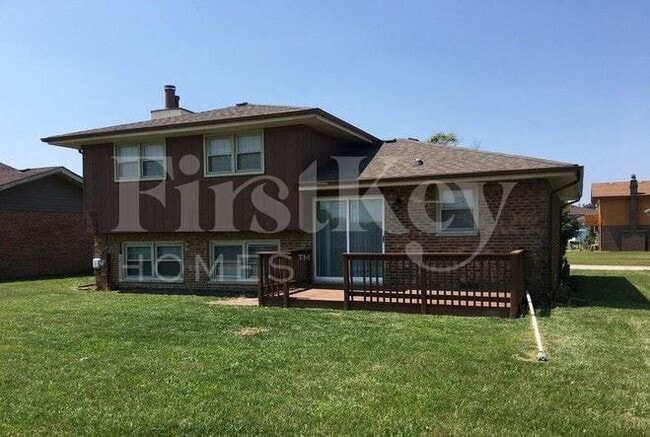 Building Photo - 17225 Coventry Ln