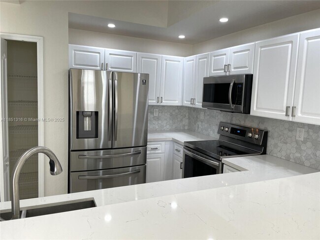 Building Photo - 8858 W Flagler St