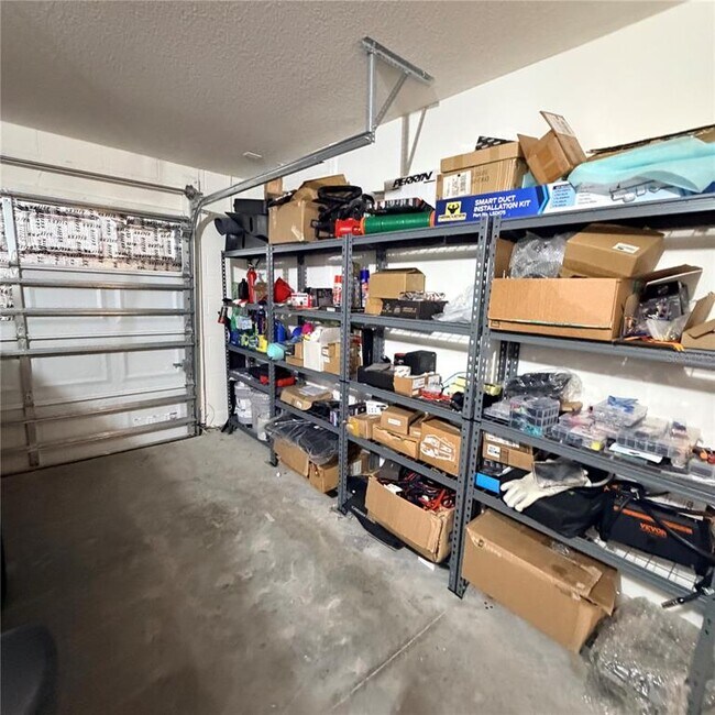 Building Photo - 13102 SW 31st Avenue Rd