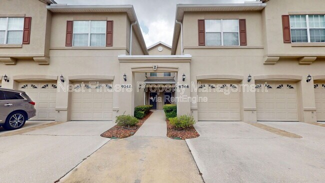 Primary Photo - 9744 Summer Grove Way W