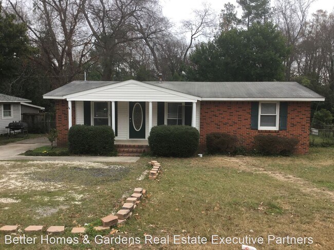 Primary Photo - 3 br, 1 bath House - 219 N. Belair Rd.