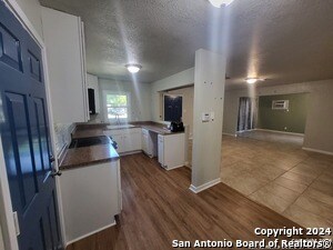 Building Photo - 130 Anton Dr