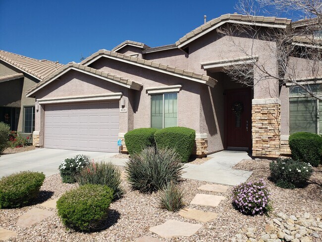Building Photo - Gorgeous 4 Bed 3 Bath home in Anthem